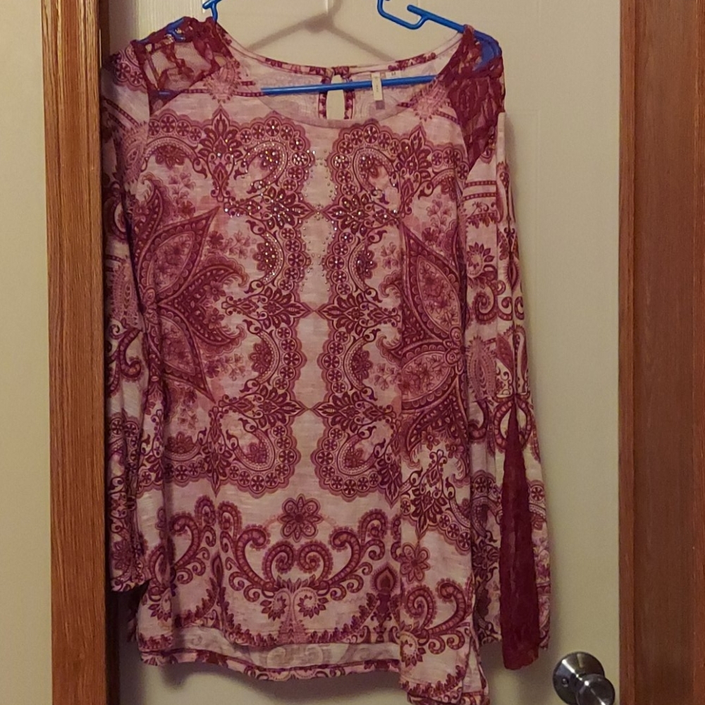Shirt - Picture 2 of 2
